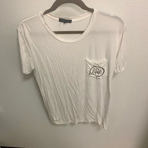 American Eagle t shirt